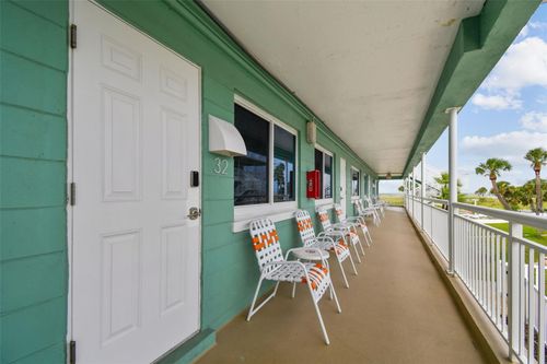 32-11730 Gulf Blvd, Treasure Island, FL, 33706-5118 | Card Image