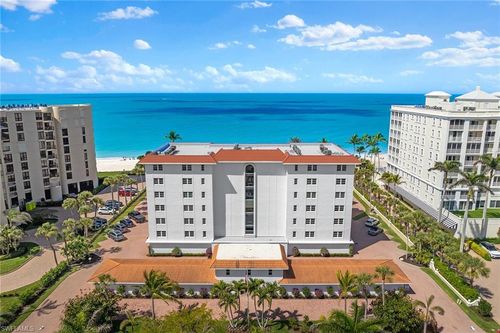 4-3333 Gulf Shore Blvd N, NAPLES, FL, 34103-3686 | Card Image