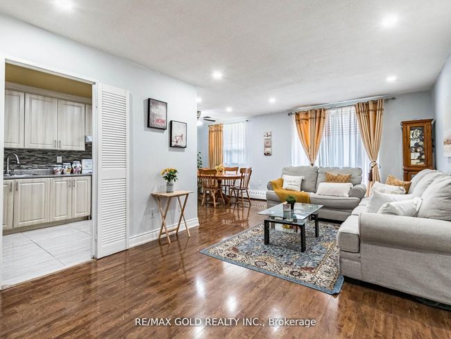 104 - 3555 Derry Rd E, Condo with 3 bedrooms, 2 bathrooms and 1 parking in Mississauga ON | Image 7