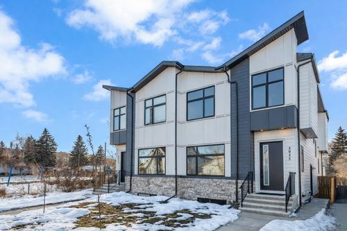 4615 82 St Nw, Calgary, AB, T3B2P8 | Card Image