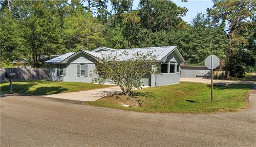 71498 N Harrison St, Covington, LA, 70433-8851 | Card Image