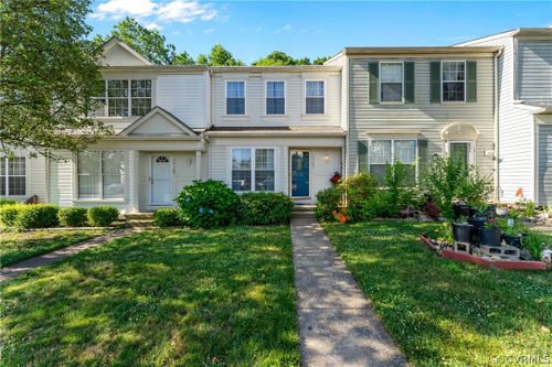 13107 Carolyn Forest Dr, WOODBRIDGE, VA, 22192-5621 | Card Image