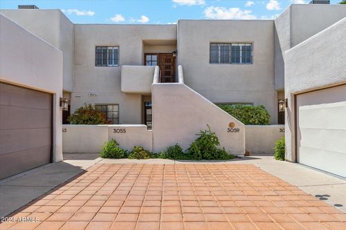 3059 E Rose Ln, Phoenix, AZ, 85016-2202 | Card Image