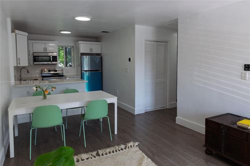 4-6863 Nw 2nd Ave, Miami, FL, 33150-4072 | Card Image