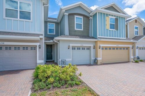 5730 Skytop Dr, LITHIA, FL, 33547-4378 | Card Image