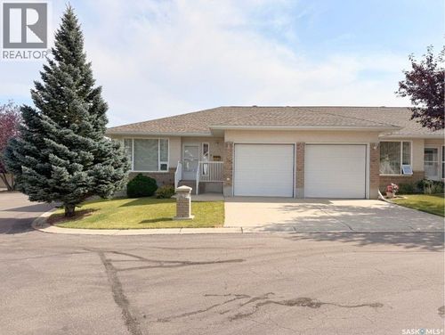 165 Robert St W, Swift Current, SK, S9H5E7 | Card Image