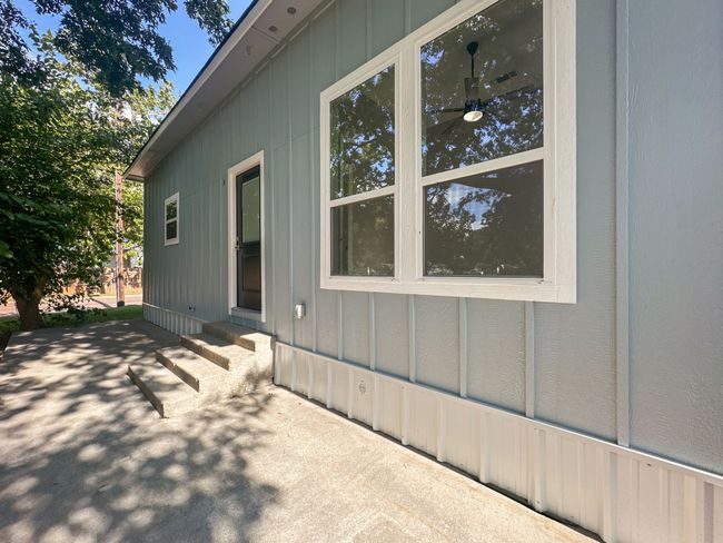 609 North Ave, House other with 3 bedrooms, 2 bathrooms and null parking in Whitesboro TX | Image 13