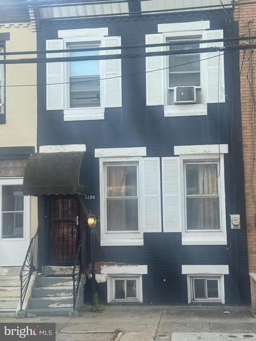 3206 Wharton St, PHILADELPHIA, PA, 19146-3431 | Card Image