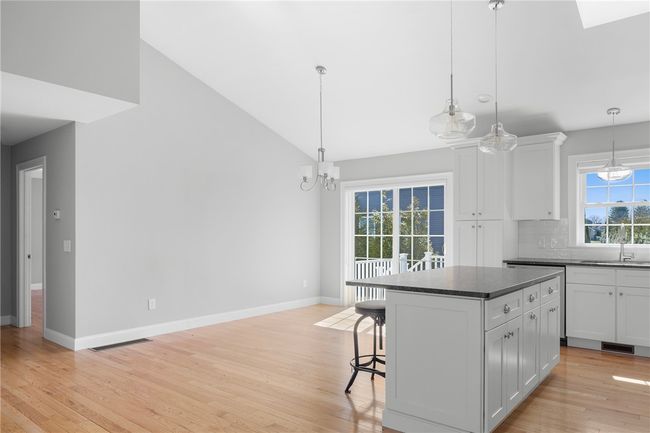 5 - 5 Thelma Ln, Condo with 2 bedrooms, 3 bathrooms and 4 parking in Middletown RI | Image 22