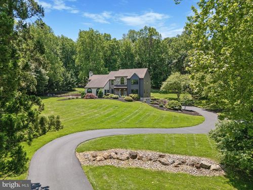 22 Bennetts Ln, CHEYNEY, PA, 19319-1012 | Card Image