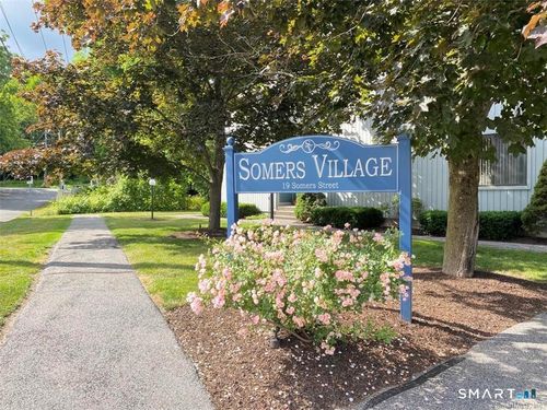 unit-a3-19 Somers St, Danbury, CT, 06810-6154 | Card Image