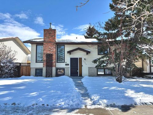 1204 Ranchlands Blvd Nw, Calgary, AB, T3G1G5 | Card Image