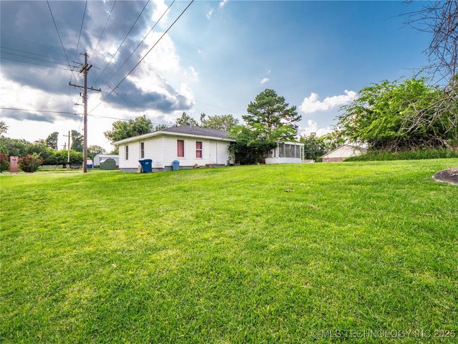 2300 N A St, House other with 3 bedrooms, 1 bathrooms and null parking in McAlester OK | Image 4