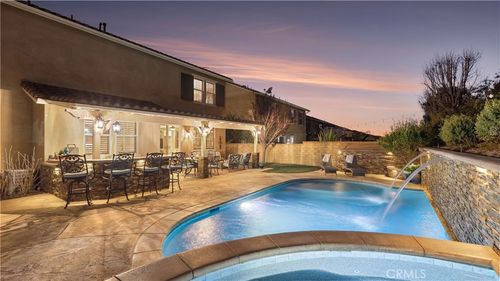 22505 Breakwater Way, Saugus, CA, 91350-5724 | Card Image