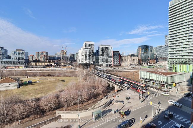 829 - 169 Fort York Blvd, Condo with 1 bedrooms, 1 bathrooms and 1 parking in Toronto ON | Image 15