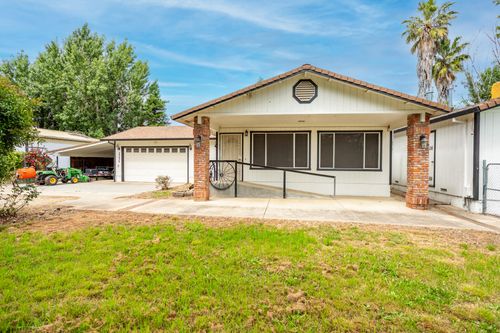 20436 Gas Point Rd, Cottonwood, CA, 96022-9589 | Card Image