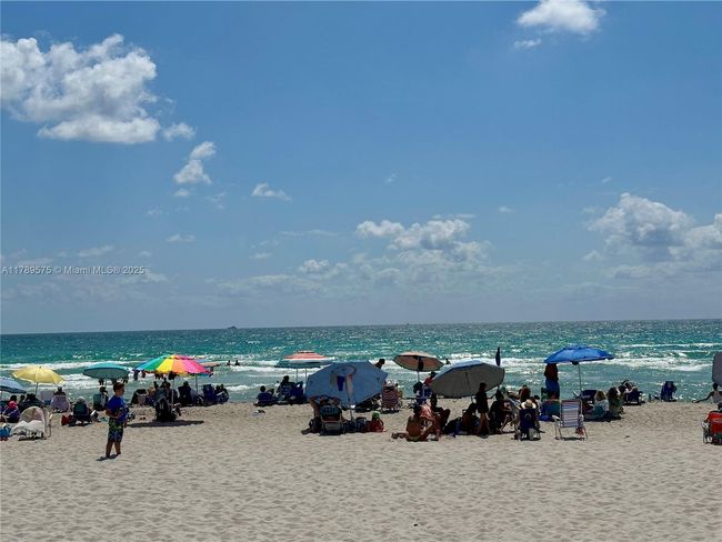 APT-5Y - 3801 S Ocean Dr, Condo with 1 bedrooms, 1 bathrooms and null parking in Hollywood FL | Image 33