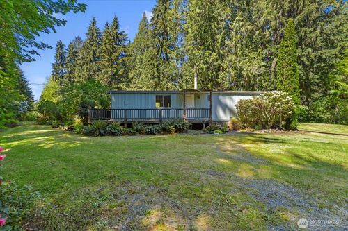 9927 99th Ave Ne, Arlington, WA, 98223-8854 | Card Image