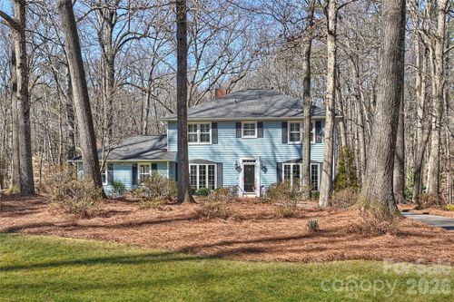 540 Harrogate Rd, Matthews, NC, 28105-2640 | Card Image