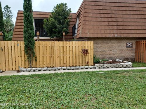 2416 Joshua Dr Ne, Palm Bay, FL, 32905-3040 | Card Image