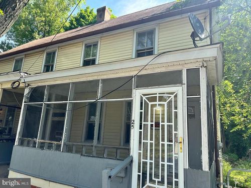 25 S New St, DOVER, DE, 19904-3230 | Card Image