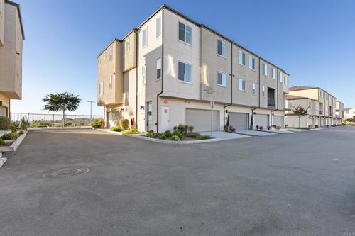 unit-189-5244 Beachfront Cove St, San Diego, CA, 92154-5243 | Card Image