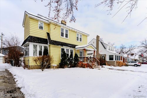 1586 W Troy St, Ferndale, MI, 48220-1664 | Card Image