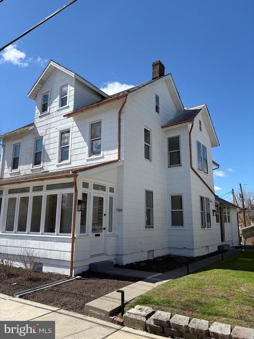 1916 Washington Ave, NORTHAMPTON, PA, 18067-1316 | Card Image