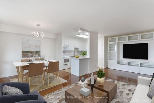 608-80 Quebec Ave, Toronto, ON, M6P4B7 | Card Image