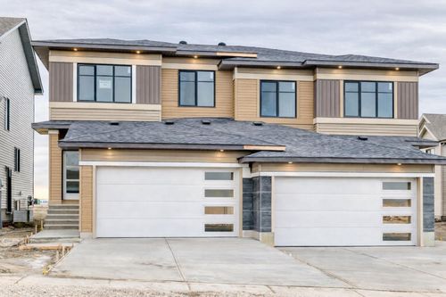 508 Heritage Blvd, Cochrane, AB, T4C | Card Image