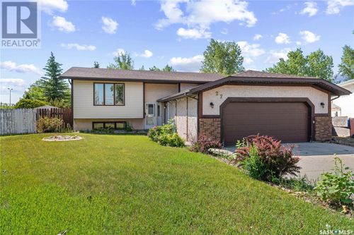 27 Faunt Bay, Regina, SK, S4X2J8 | Card Image
