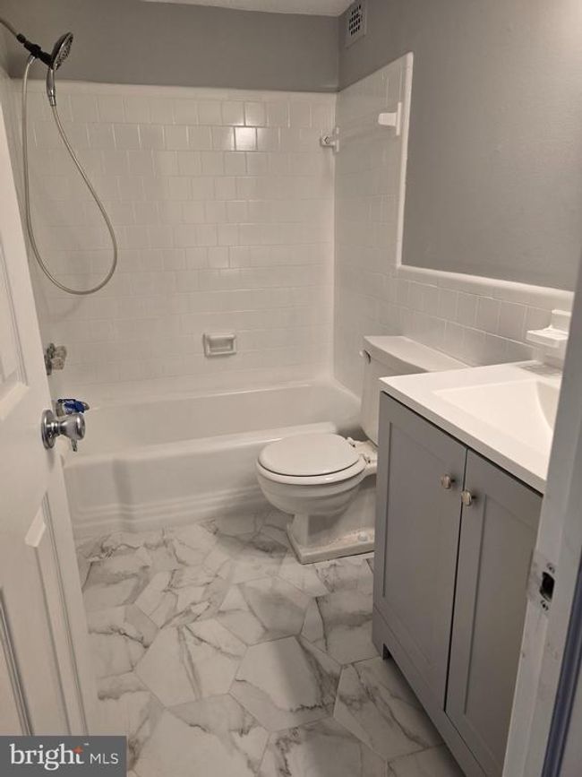 APT-114 - 4410 Oglethorpe St, Condo with 1 bedrooms, 1 bathrooms and null parking in HYATTSVILLE MD | Image 10