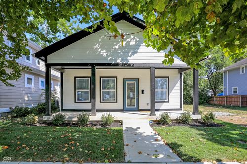 423 N Tacoma Ave, Indianapolis, IN, 46201-3243 | Card Image