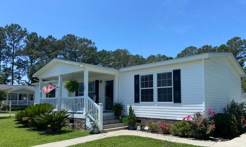 1601 Carlton Dr, Myrtle Beach, SC, 29577-5092 | Card Image