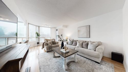 212-175 Cedar Ave, Richmond Hill, ON, L4C9V3 | Card Image