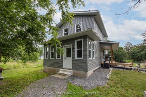 31 Ashe Cres, Belleville, ON, K8N4Z4 | Card Image