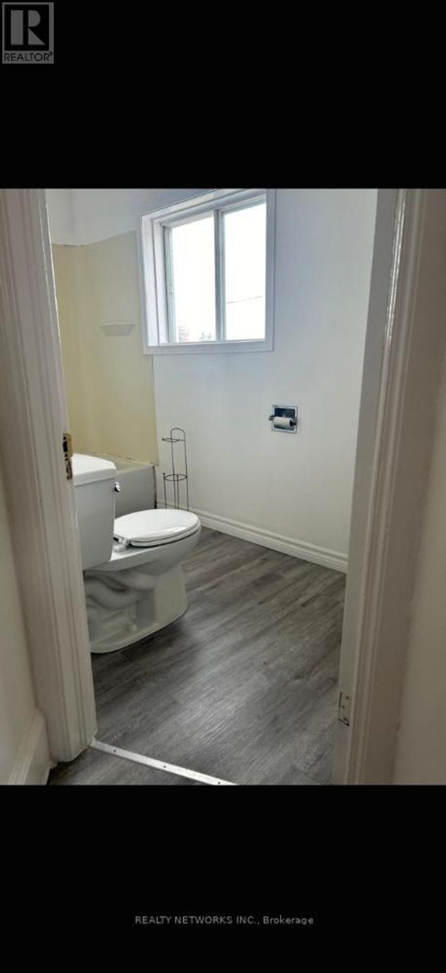 269 Elm St N, Home with 8 bedrooms, 4 bathrooms and 3 parking in Timmins ON | Image 6