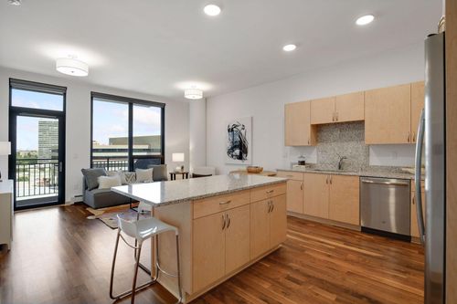unit-719-1240 S 2nd St, Minneapolis, MN, 55415-2624 | Card Image