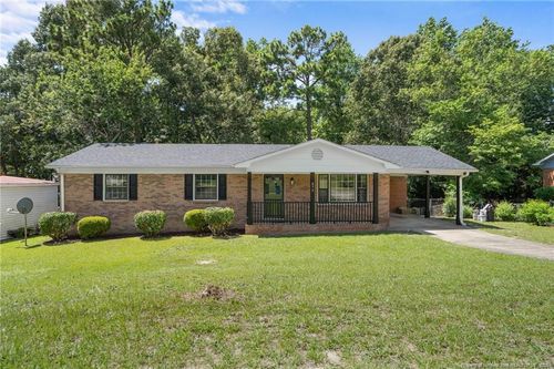 870 Bedrock Dr, Fayetteville, NC, 28303-2562 | Card Image