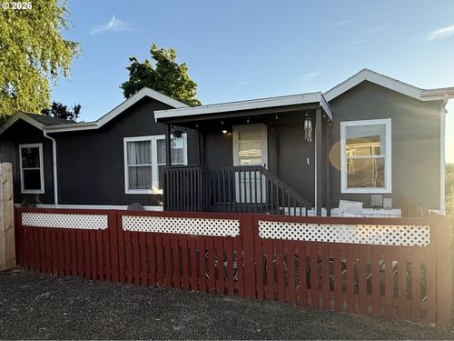 134 Nw Anne Ave, Winston, OR, 97496-7505 | Card Image