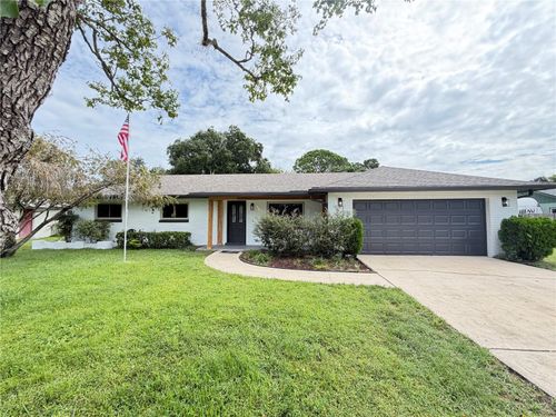 3915 Port Simbor Ave, ORLANDO, FL, 32817-1628 | Card Image