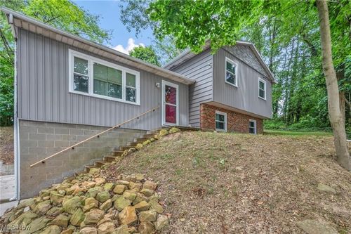 412 Stevenson Ave, Akron, OH, 44312-2630 | Card Image