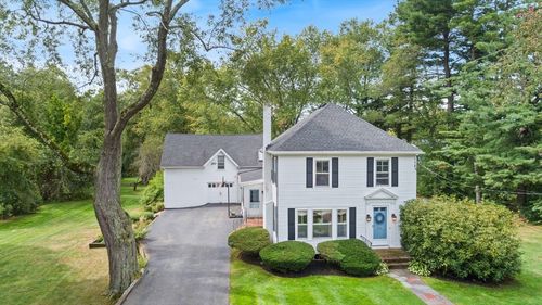 266 West St, Reading, MA, 01867-2847 | Card Image