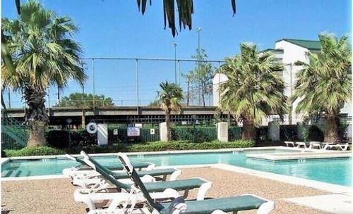 2816 S Bartell Dr, Houston, TX, 77054-1480 | Card Image