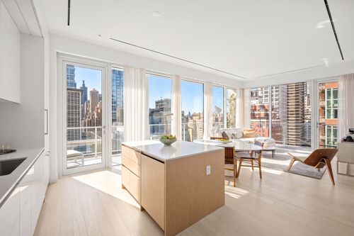 7a-200 E 59th Street, New York City, NY, 10022 | Card Image
