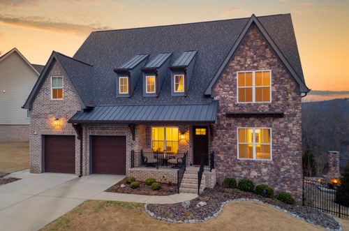 570 Sun Valley Rd, Chattanooga, TN, 37419-2439 | Card Image