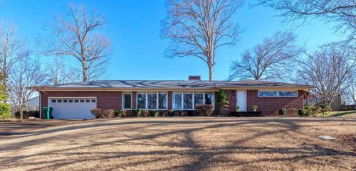 3306 E 19th Ave, Sheffield, AL, 35660-7618 | Card Image