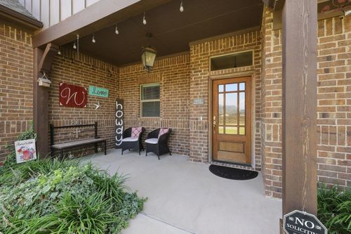 603 E Burks St, Pilot Point, TX, 76258-3759 | Card Image