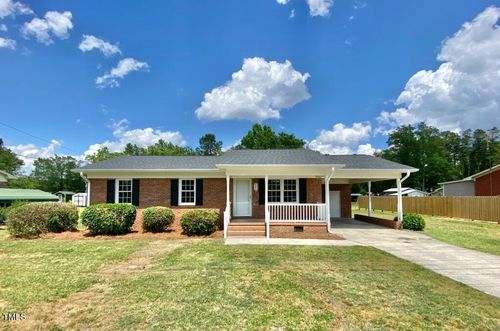 421 Mt Moriah Church Rd, Lumberton, NC, 28360-8475 | Card Image