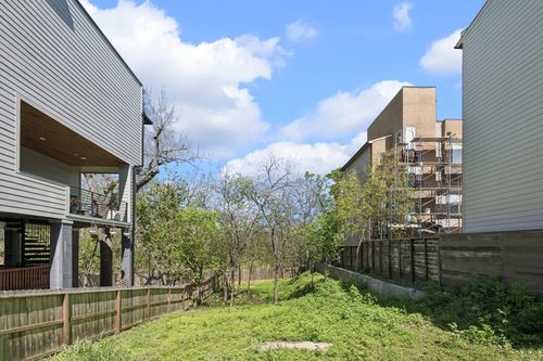 4510 Cornish St, Houston, TX, 77007-2309 | Card Image